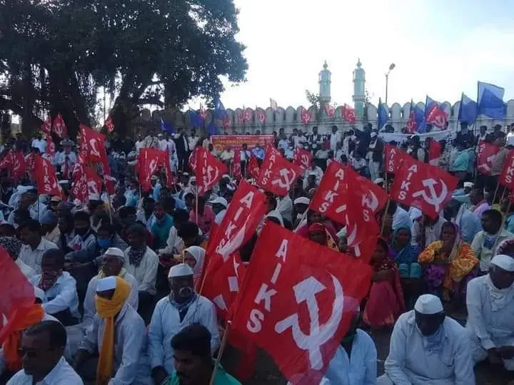 Peasants' movements surging towards a mass revolt, central trade unions are on the road : Communist Party of India completes its' 95 years