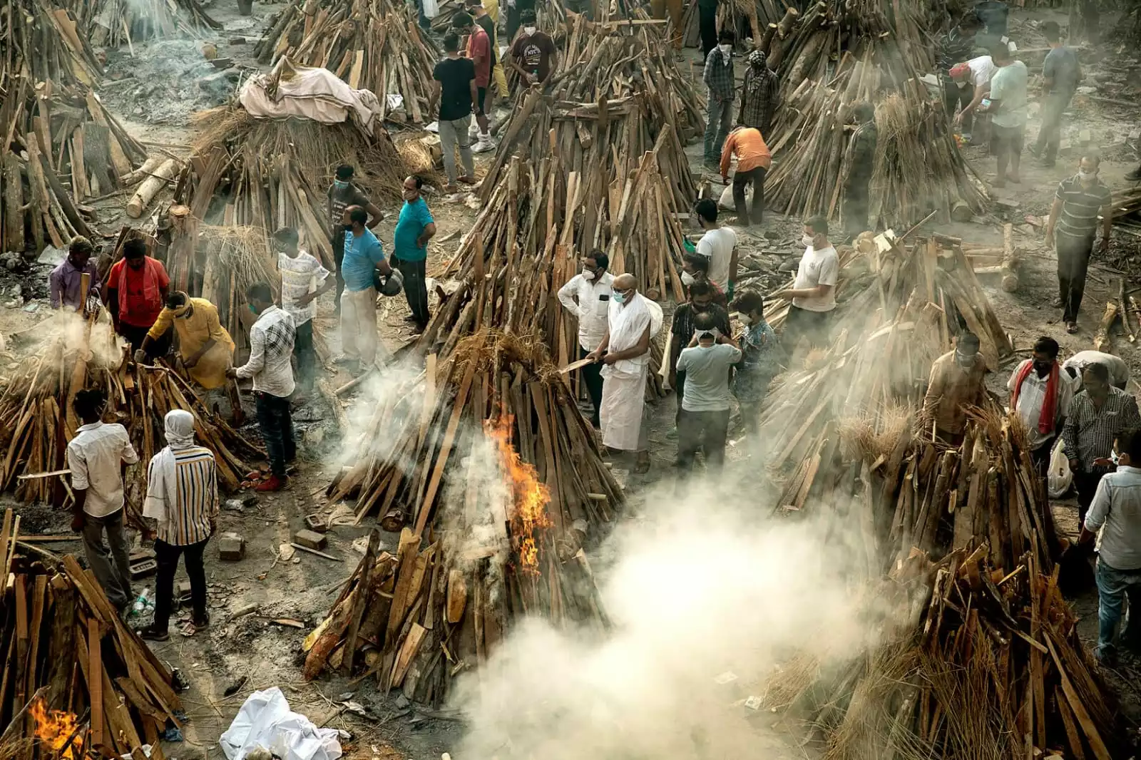 BURNING PYRES IN INDIA, DURING THE PLAGUE