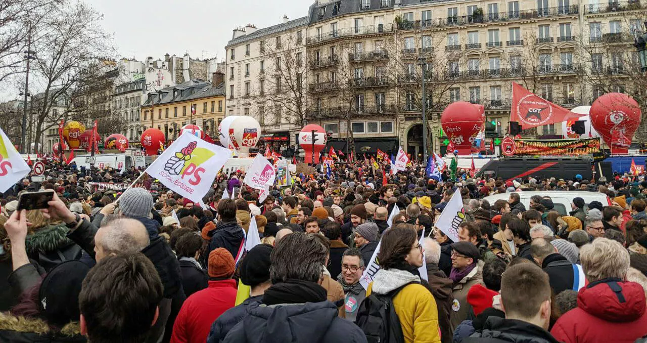 France goes on general strike